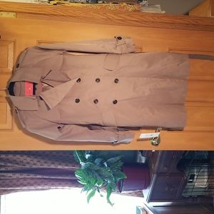 Ivanka Trump double breasted, belted trench coat.Size medium . Mushroom in color